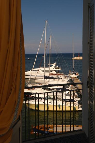 Hotel Gennarino A Mare Ponza Zimmer foto