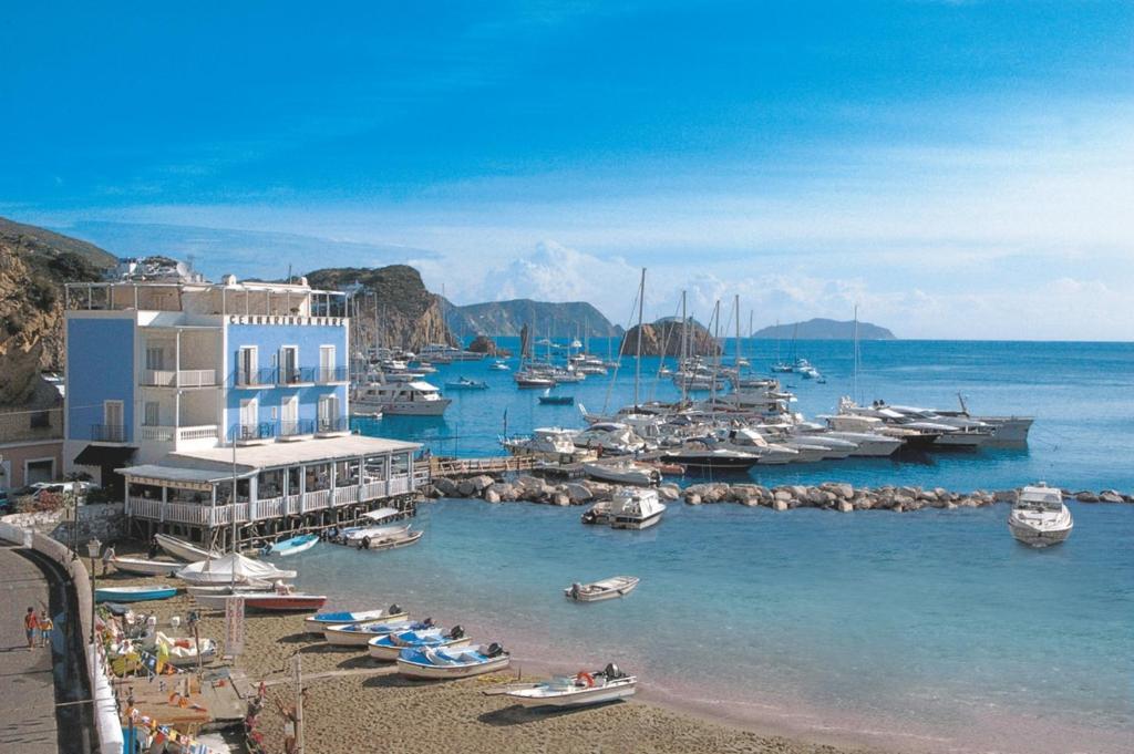 Hotel Gennarino A Mare Ponza Exterior foto
