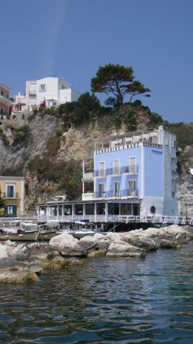 Hotel Gennarino A Mare Ponza Exterior foto